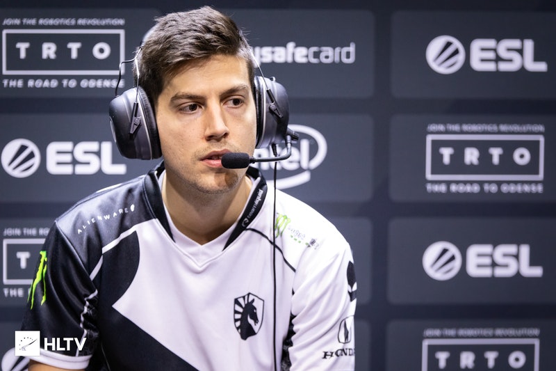 Эрик Хоаг снова станет тренером Liquid