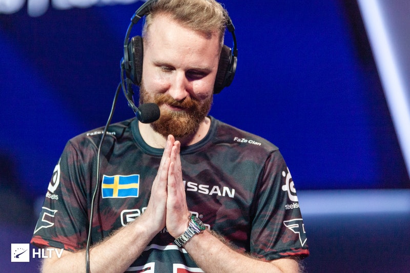 Olofmeister вернется в состав FaZe